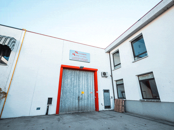 Preventivo-installazione-portoni-industriali-modena